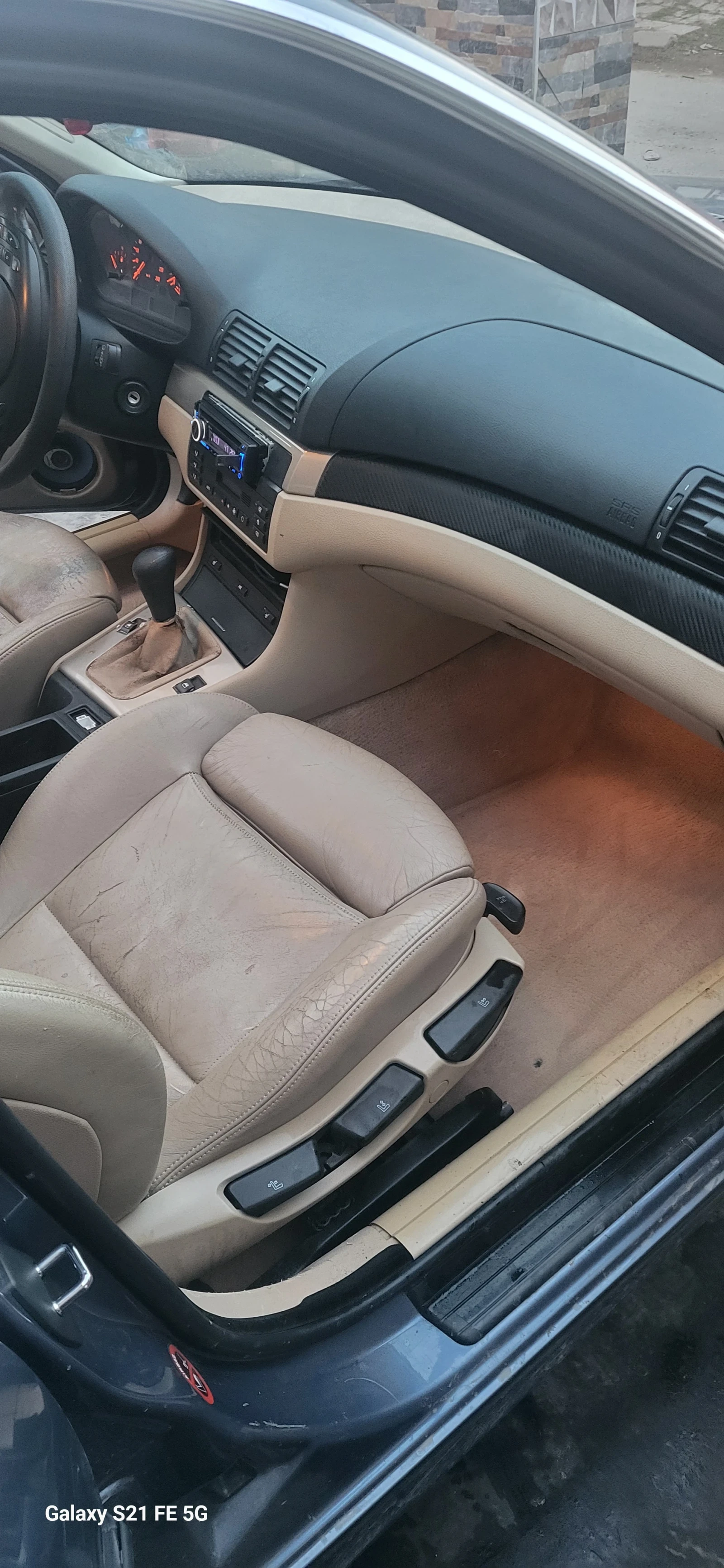 BMW 320, снимка 10 - Автомобили и джипове - 53788054