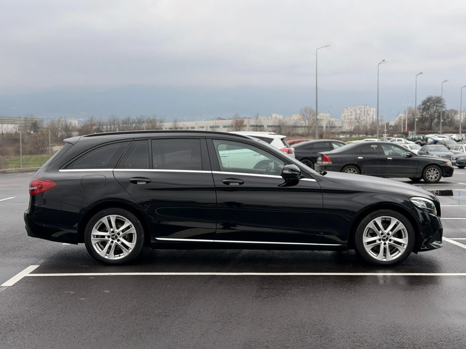 Mercedes-Benz C 220 2.2CDI Face lift Лизинг през Уникредит по 275 евро, снимка 4 - Автомобили и джипове - 53959756