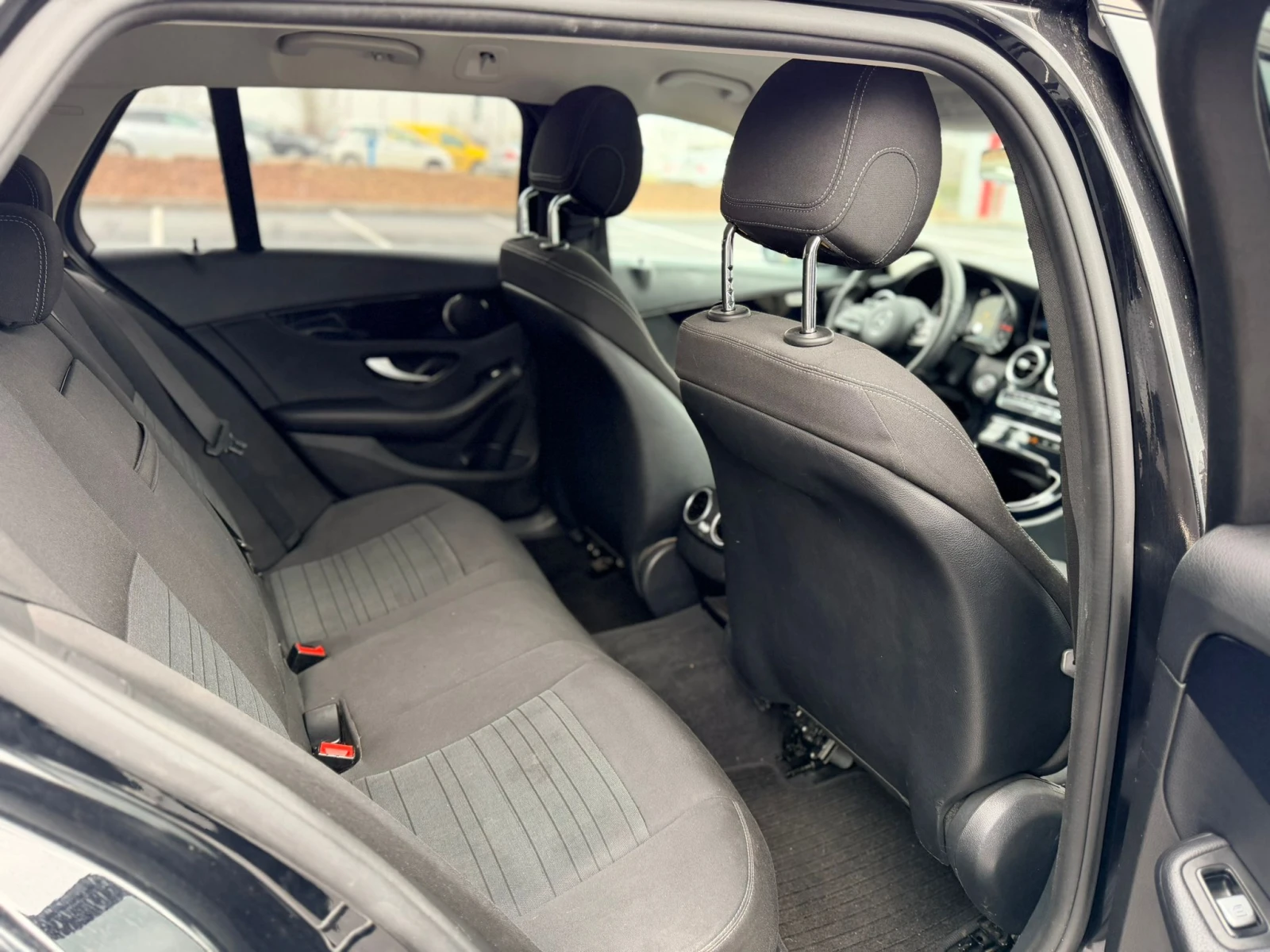 Mercedes-Benz C 220 2.2CDI Face lift Лизинг през Уникредит по 275 евро, снимка 13 - Автомобили и джипове - 53959756