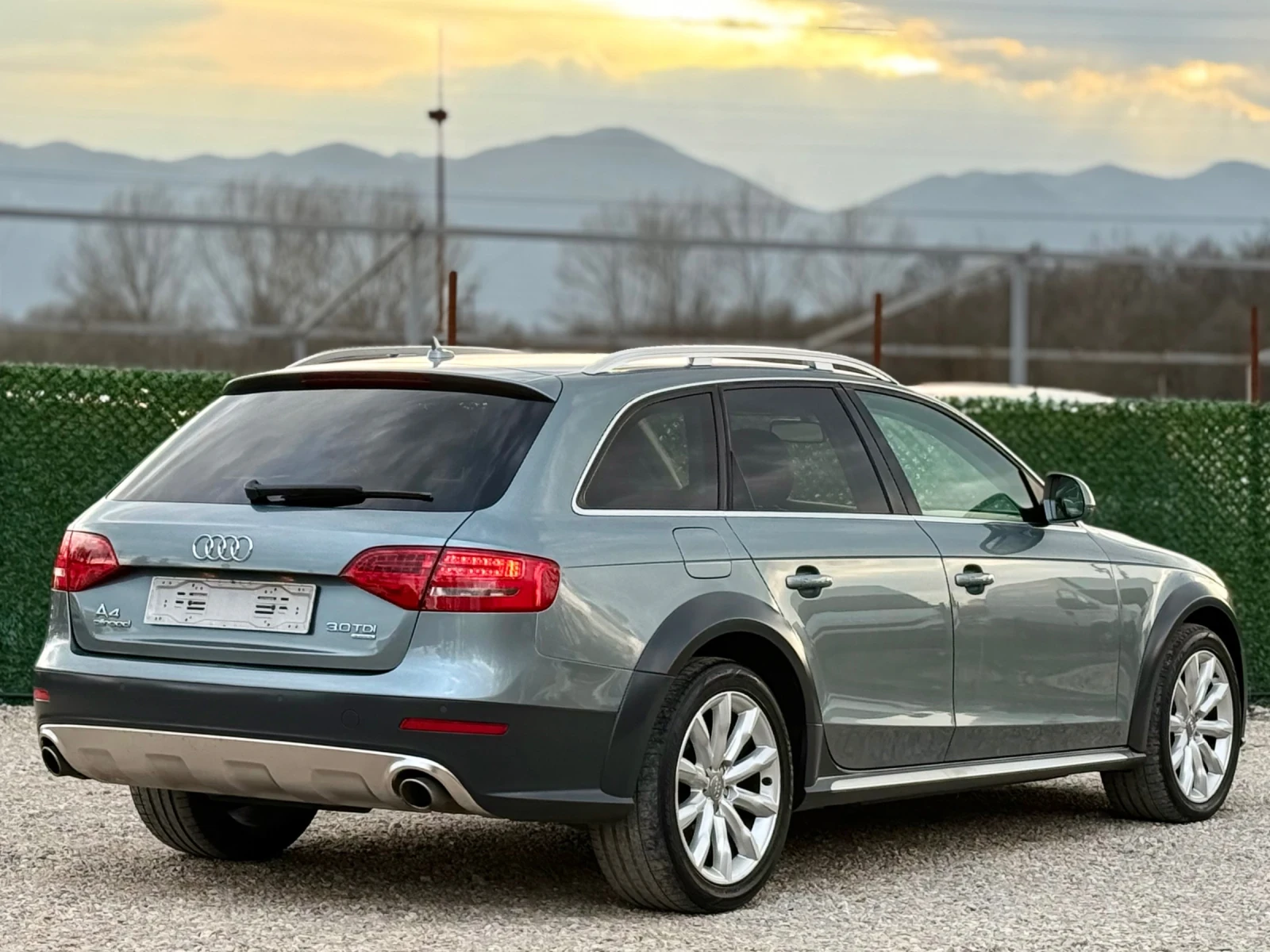 Audi A4 Allroad 3.0TDi AVTOMAT, снимка 7 - Автомобили и джипове - 53989144