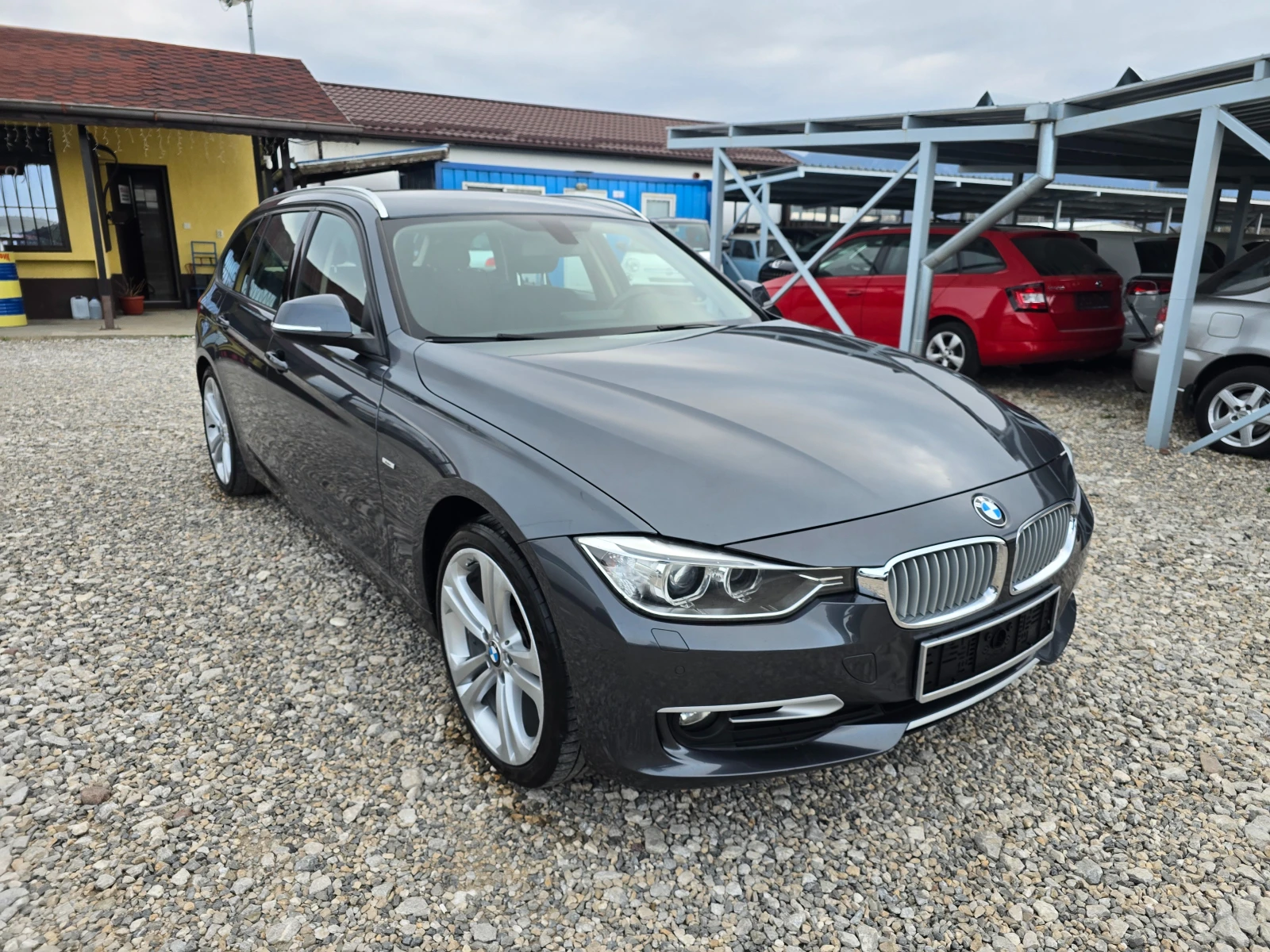 BMW 320 АВТОМАТ !! Xdrive !! Modern !! 184 кс., снимка 6 - Автомобили и джипове - 54064039