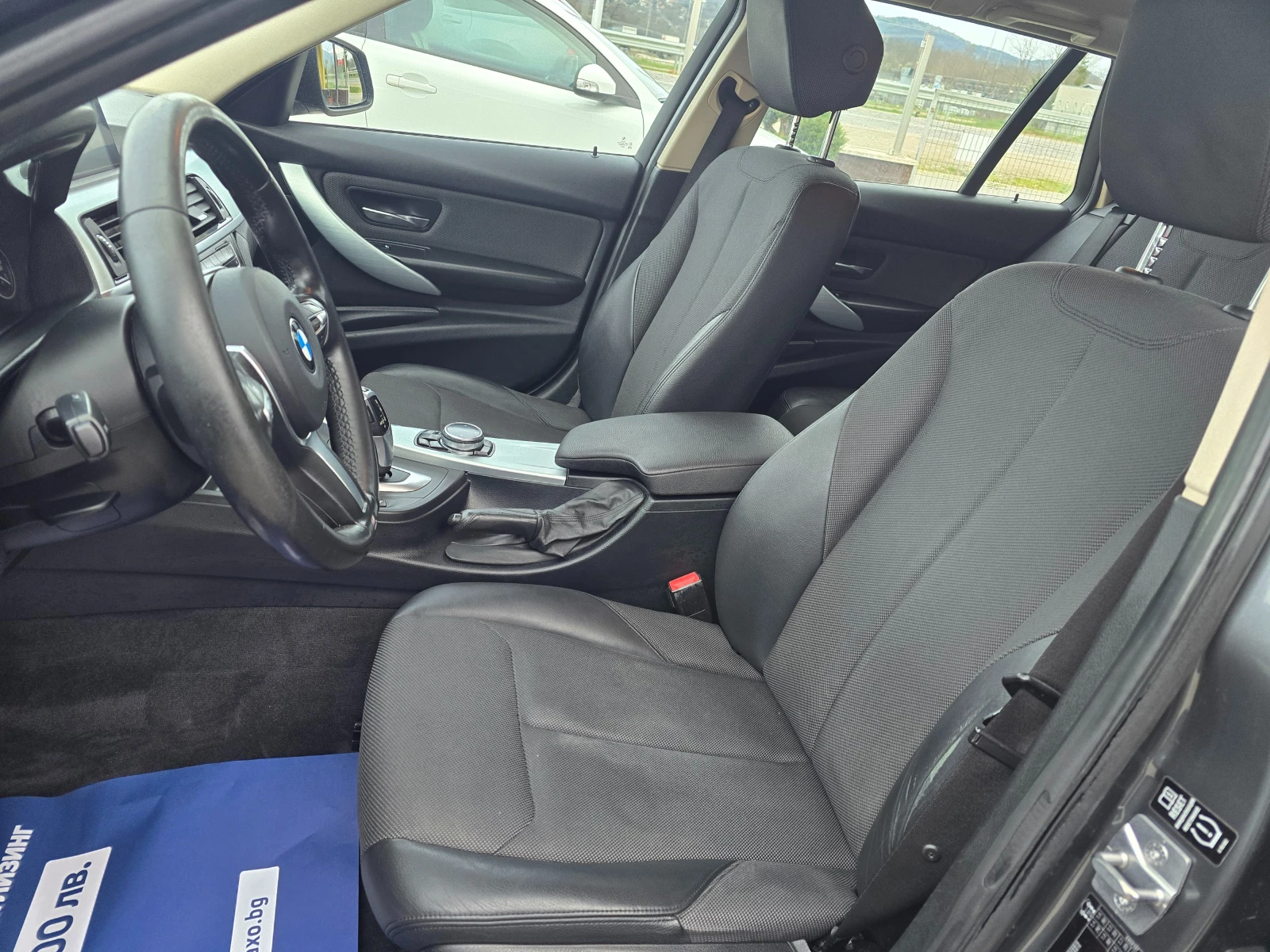 BMW 320 АВТОМАТ !! Xdrive !! Modern !! 184 кс., снимка 12 - Автомобили и джипове - 54064039