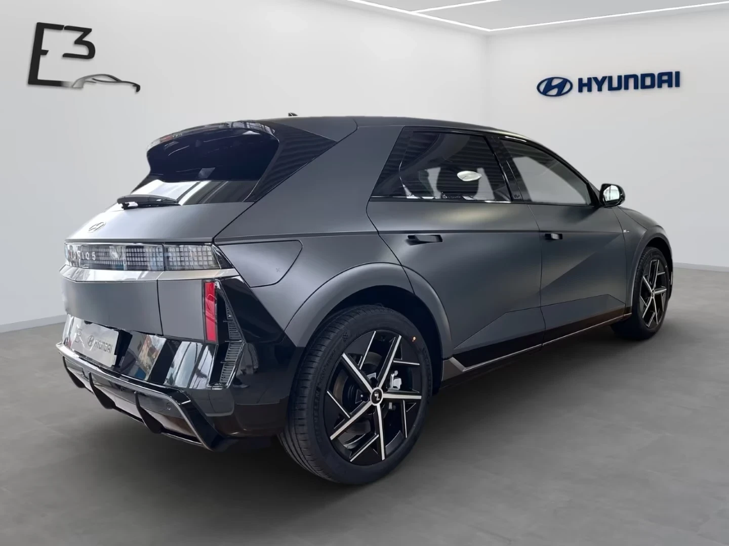 Hyundai Ioniq 5 N Line 84kWh ACC Winter Pack Blind Spot, снимка 3 - Автомобили и джипове - 54443955