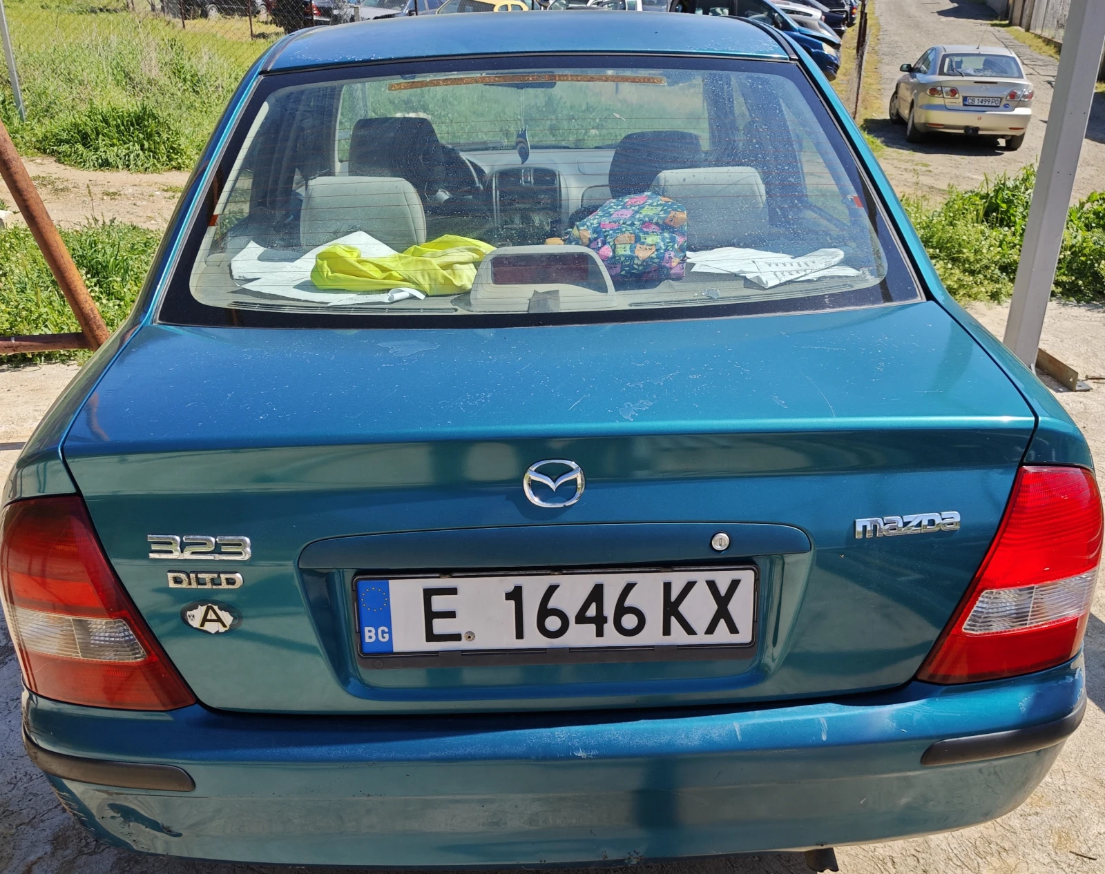 Mazda 323 BJ, снимка 2 - Автомобили и джипове - 54493113