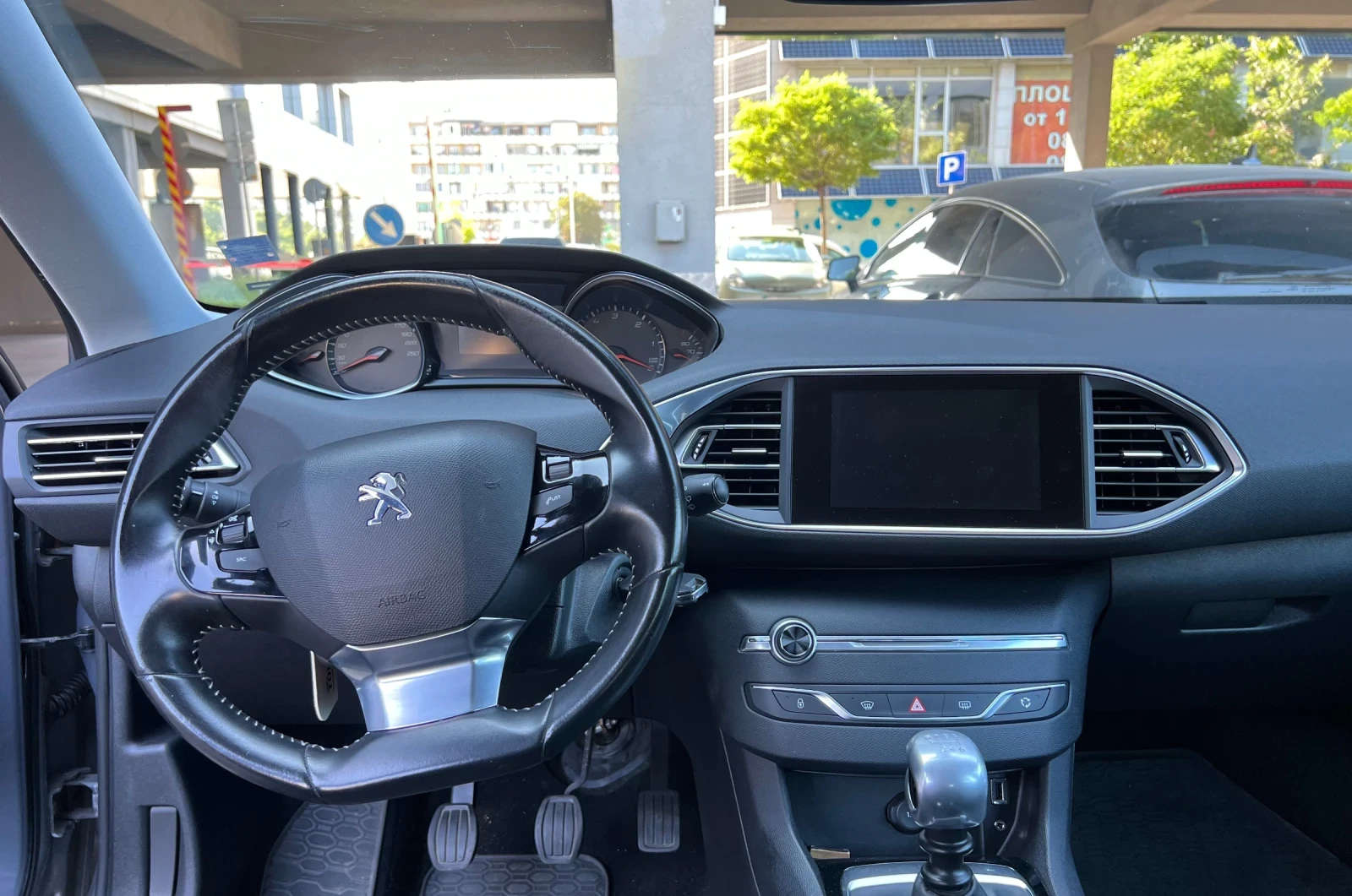 Peugeot 308 1.6 120 HDI, снимка 7 - Автомобили и джипове - 54493327