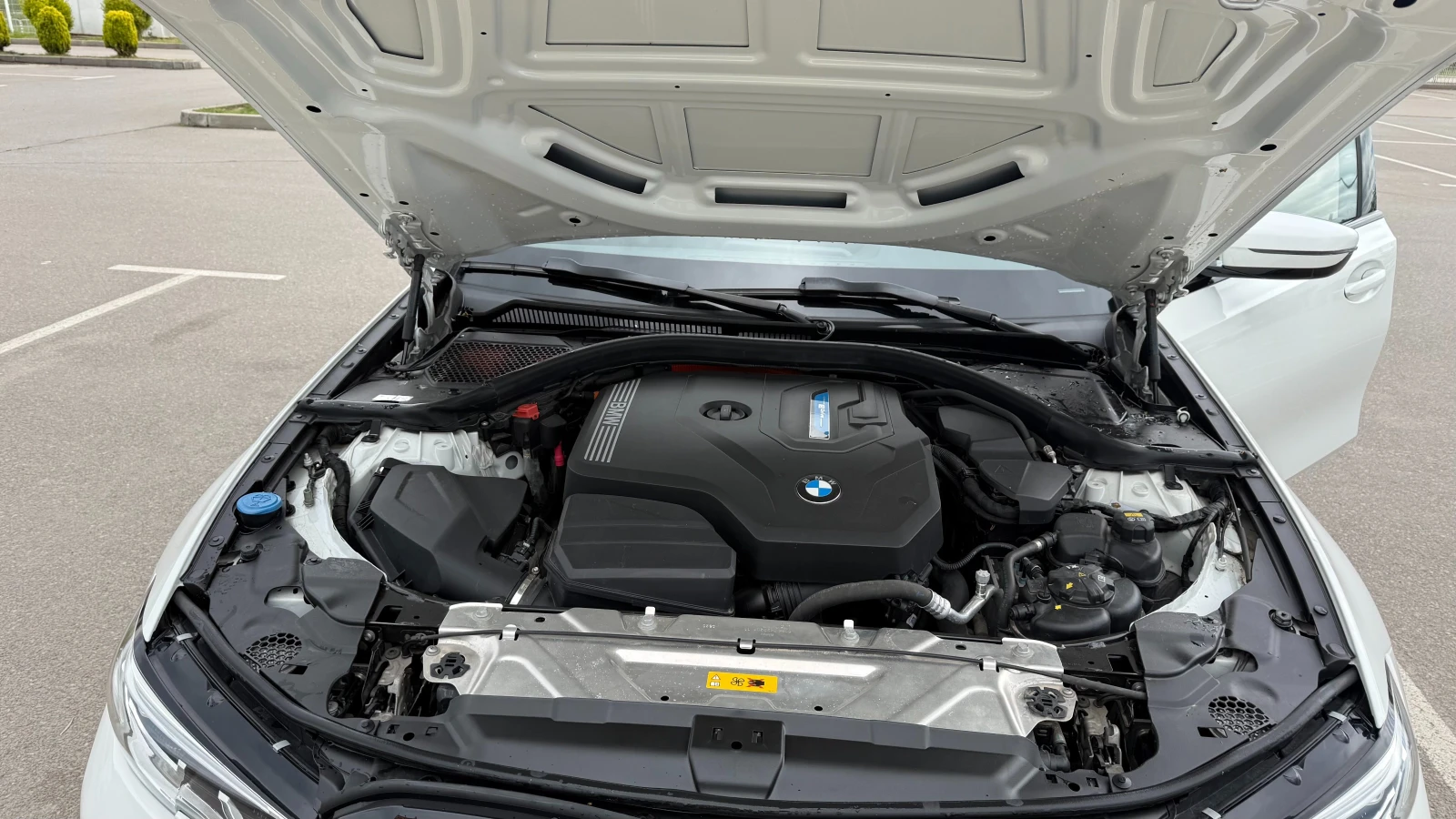 BMW 330, снимка 9 - Автомобили и джипове - 54563836