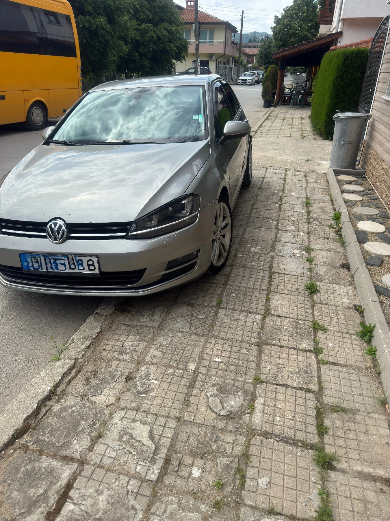 VW Golf