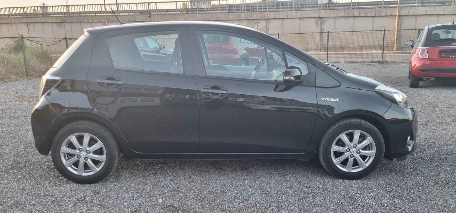 Toyota Yaris 1.5i ������/ 110���. ��./ ���������/������ | Mobile.bg � ����������� 4