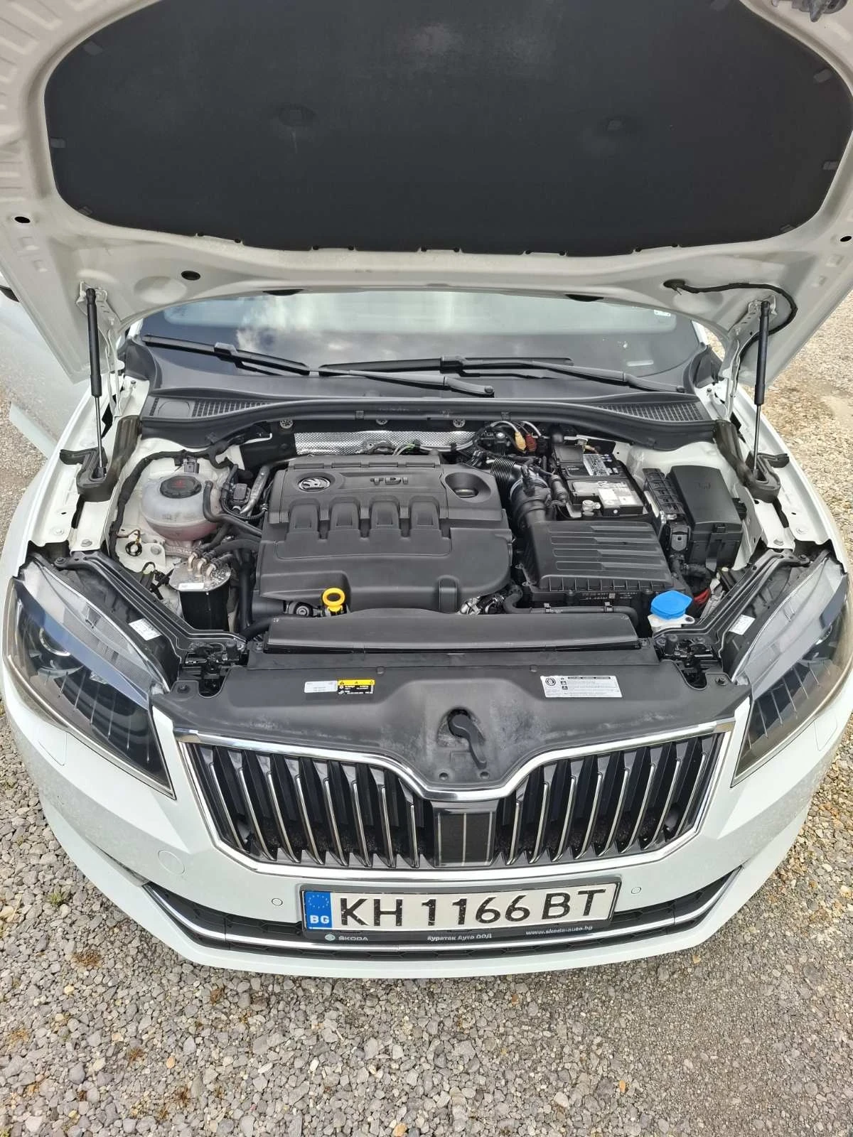 Skoda Superb L&K 4x4 , снимка 4 - Автомобили и джипове - 54766677