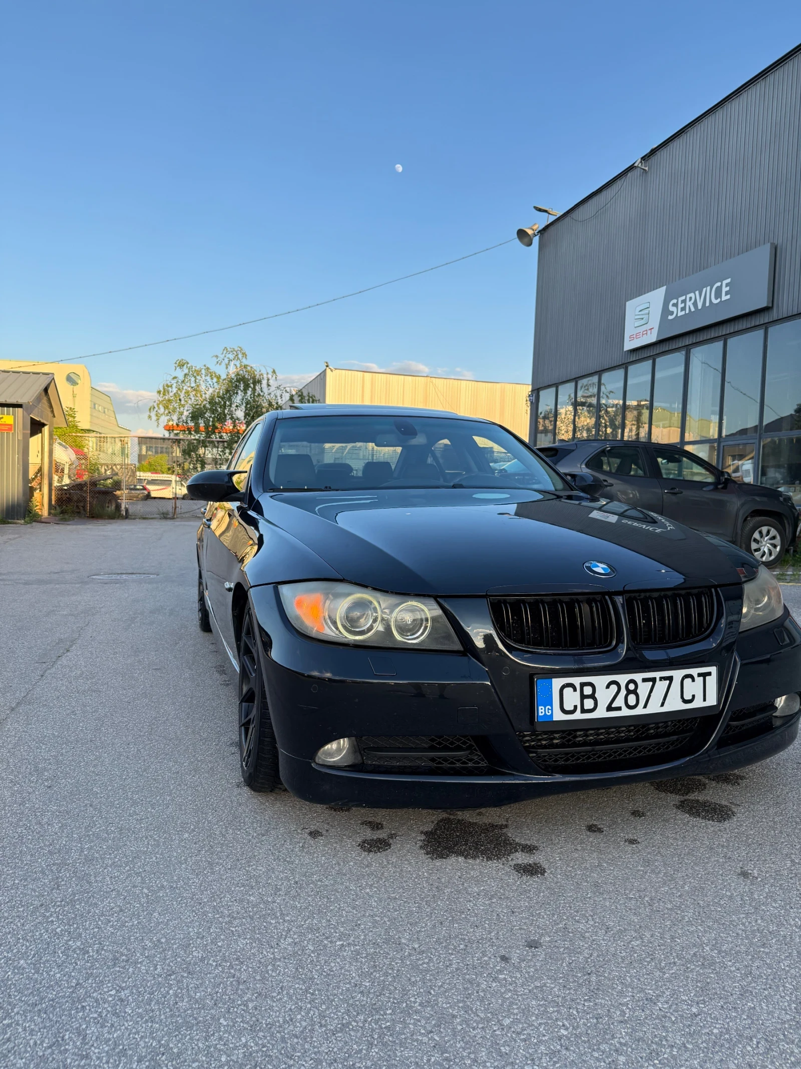 BMW 320, снимка 2 - Автомобили и джипове - 54799288