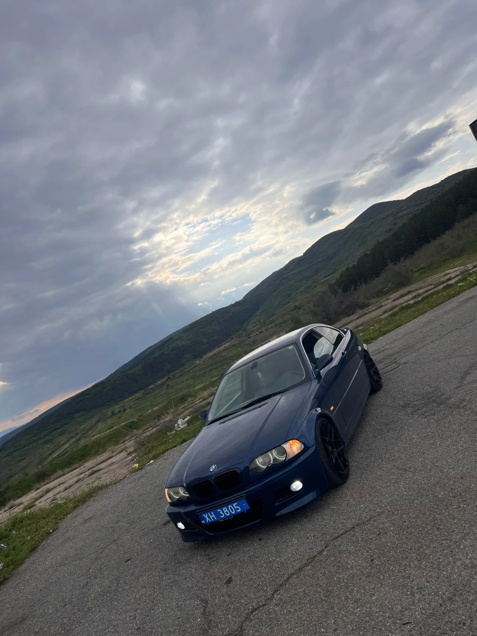 BMW 320, снимка 14 - Автомобили и джипове - 54859120