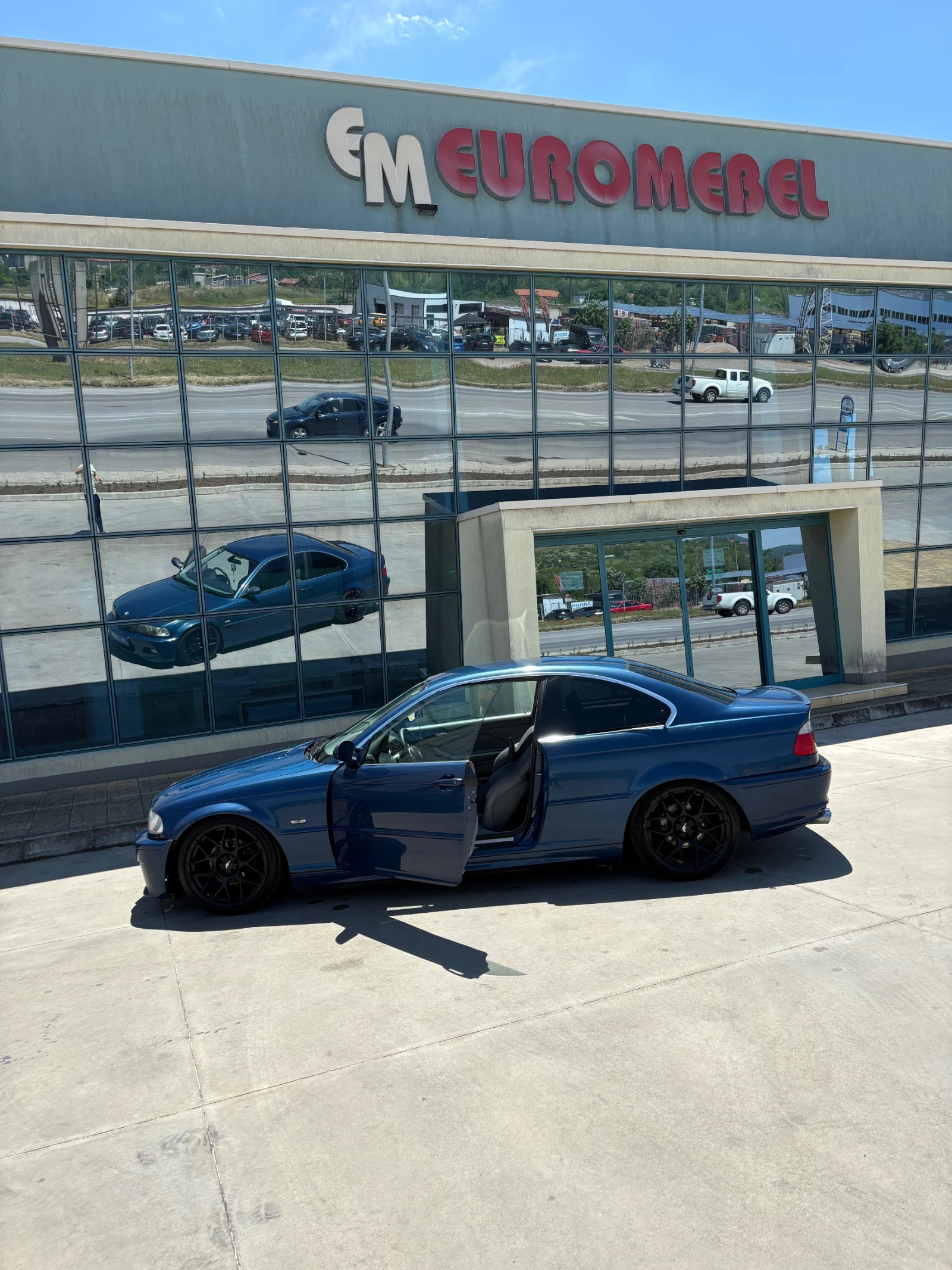 BMW 320, снимка 6 - Автомобили и джипове - 54859120