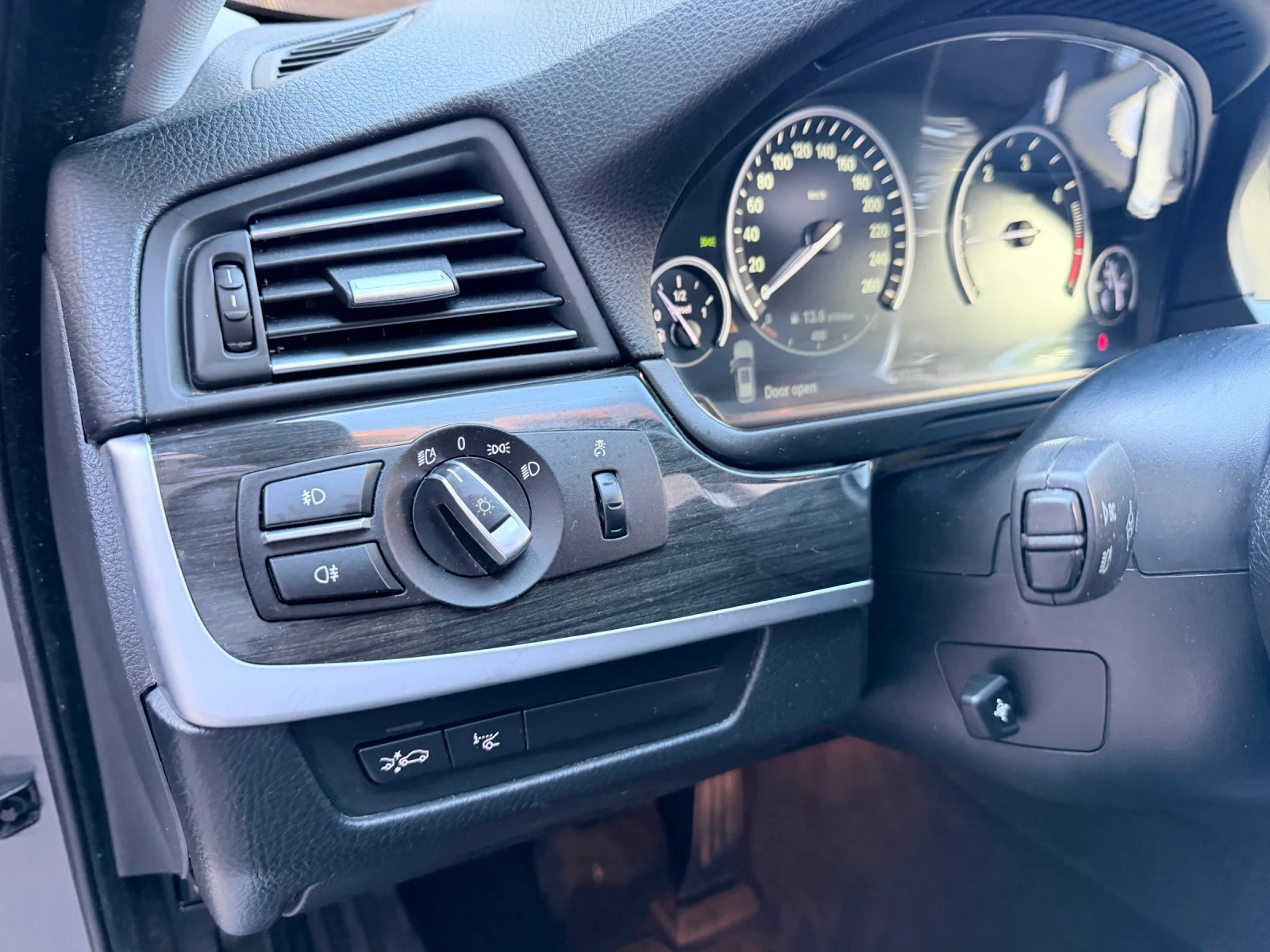 BMW 530, снимка 15 - Автомобили и джипове - 54934147