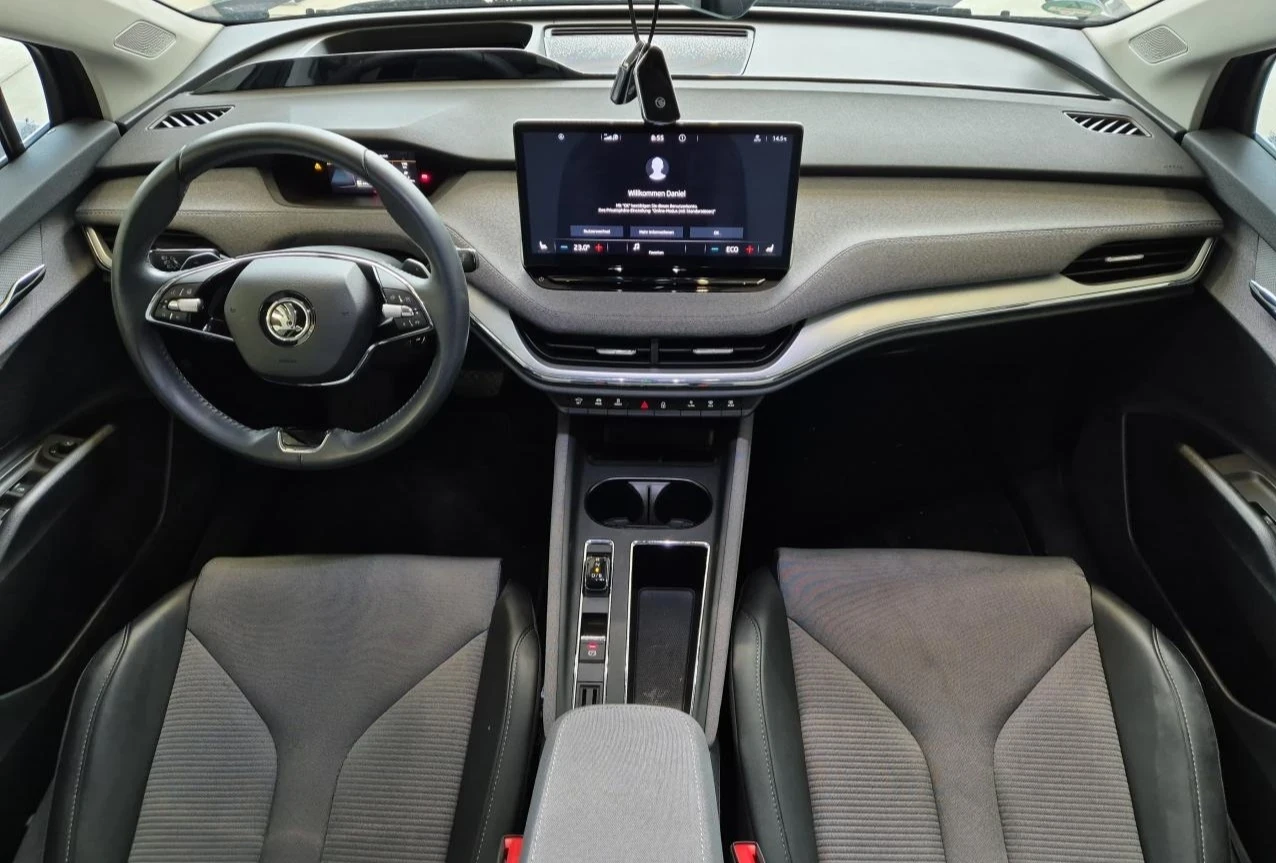 Skoda Enyaq 82KW/HUD/360CAM/PANO/MEMORY/МАСАЖ/ТЕРМОПОМПА, снимка 10 - Автомобили и джипове - 55040392