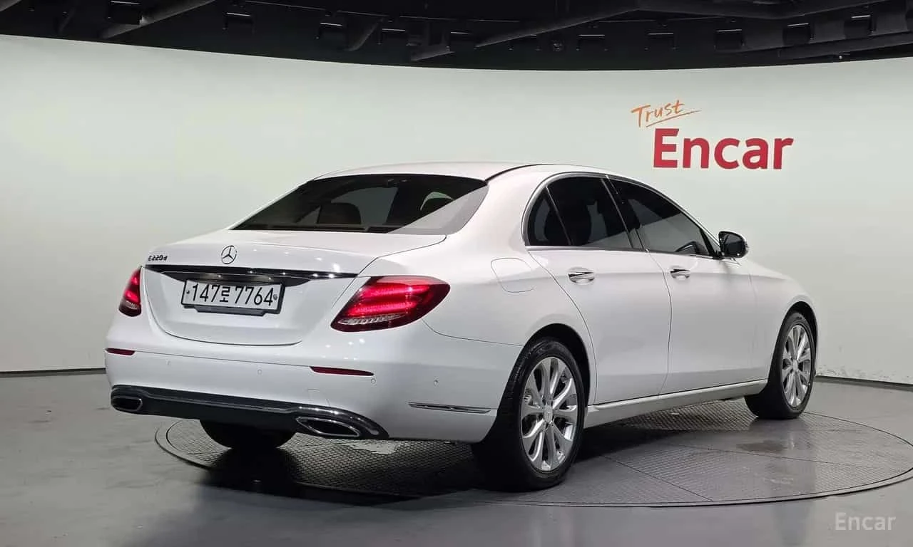 Mercedes-Benz E 220 * E220d Exclusive * ���� �� �� | Mobile.bg � ����������� 2