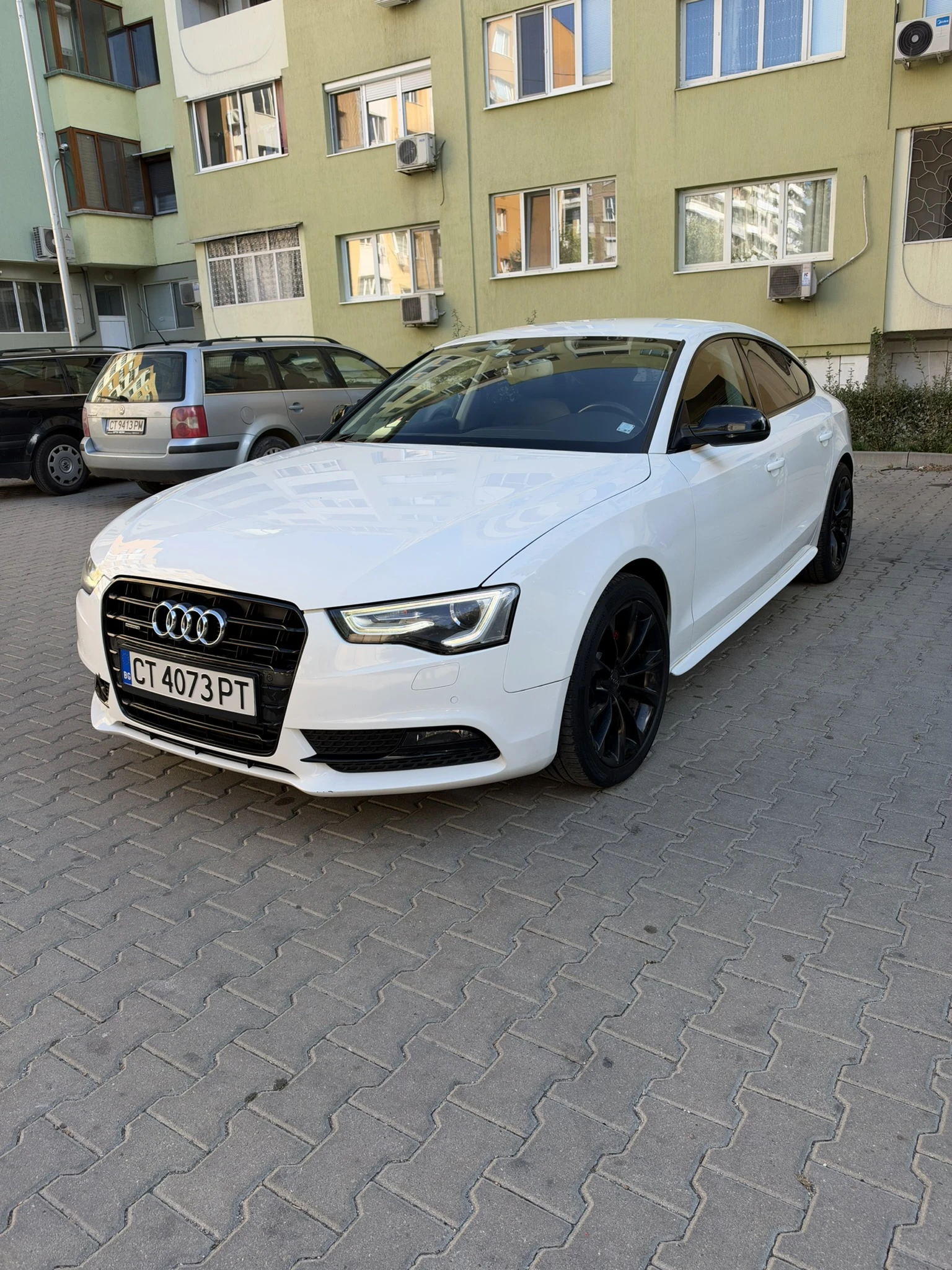 Audi A5 Sportback, 2012 модел, снимка 2 - Автомобили и джипове - 56340883