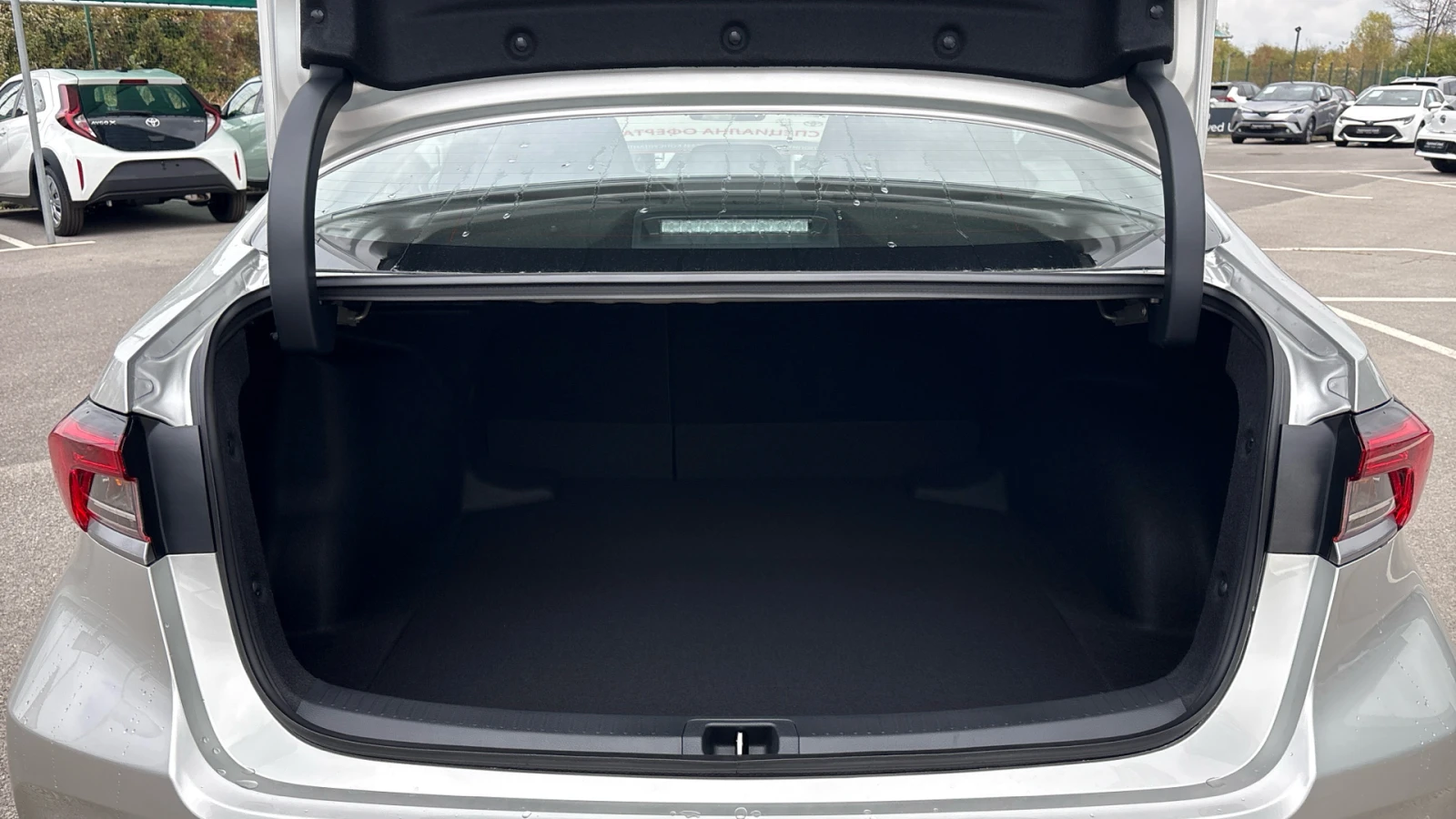 Toyota Corolla 1.5 COMFORT ��������/�������/ ���������� ����� | Mobile.bg � ����������� 10
