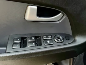 Kia Sportage 2.0d 4x4 Navi Панорама Keyless Go, снимка 15