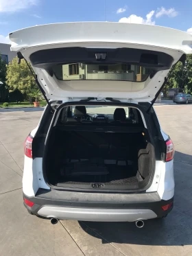 Ford Kuga 2.0 TDi 4x4 Titanium, снимка 10