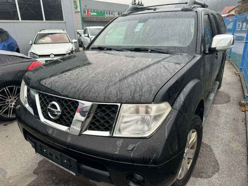 Nissan Navara 2.5DCI, снимка 1 - Автомобили и джипове - 47872450