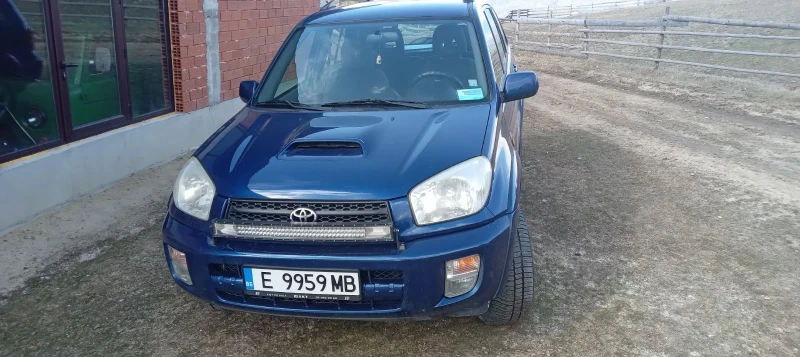 Toyota Rav4, снимка 5 - Автомобили и джипове - 48719275