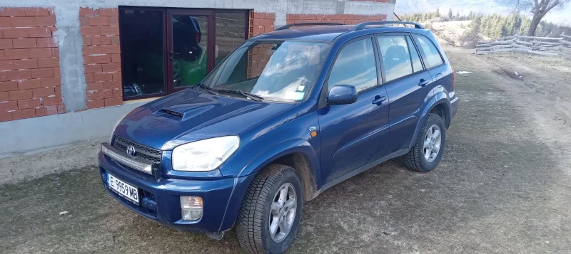 Toyota Rav4, снимка 6 - Автомобили и джипове - 48719275