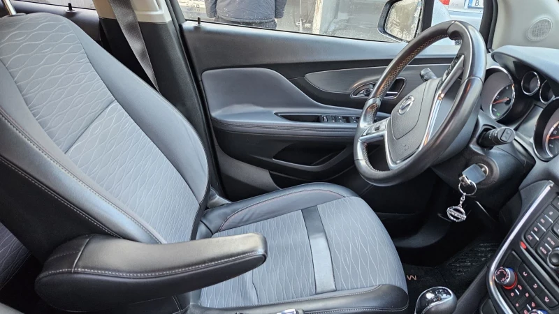 Opel Mokka 1.6 CDTI COSMO, снимка 11 - Автомобили и джипове - 49589610