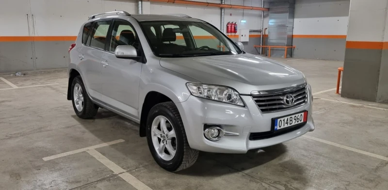 Toyota Rav4 2.0i Facelift 4x4, снимка 2 - Автомобили и джипове - 49410863