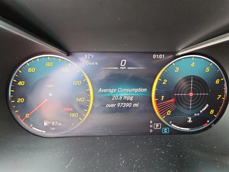 Mercedes-Benz GLC 300 4MATIC* Coupe* AMG* Night-pck* Burmester* Дигитал*, снимка 4 - Автомобили и джипове - 52317924