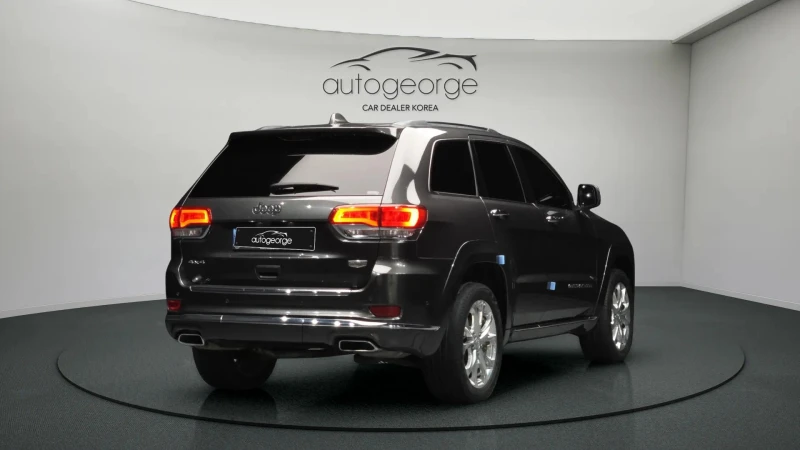 Jeep Grand cherokee 3.6 SUMMIT WK2 autogeorge.com, снимка 2 - Автомобили и джипове - 52799755