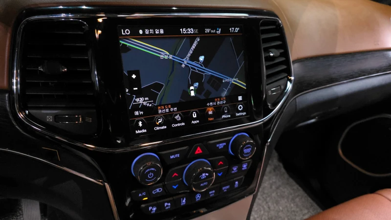 Jeep Grand cherokee 3.6 SUMMIT WK2 autogeorge.com, снимка 13 - Автомобили и джипове - 52799755