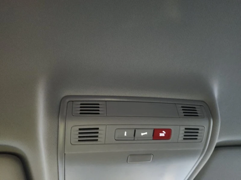 VW Taos * COMFORTLINE * CARFAX * БЕЗ ПЪРВОНАЧАЛНА ВНОСКА, снимка 11 - Автомобили и джипове - 52929599