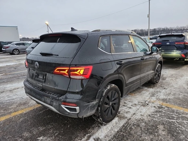 VW Taos * COMFORTLINE * CARFAX * БЕЗ ПЪРВОНАЧАЛНА ВНОСКА, снимка 3 - Автомобили и джипове - 52929599