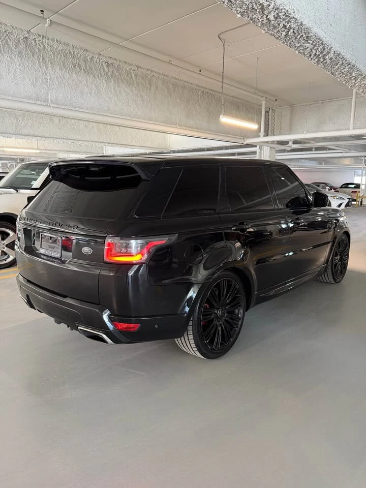 Land Rover Range Rover Sport DYNAMIC 525 PS * BLACK EDITION * PANO * CARFAX *  - изображение 5