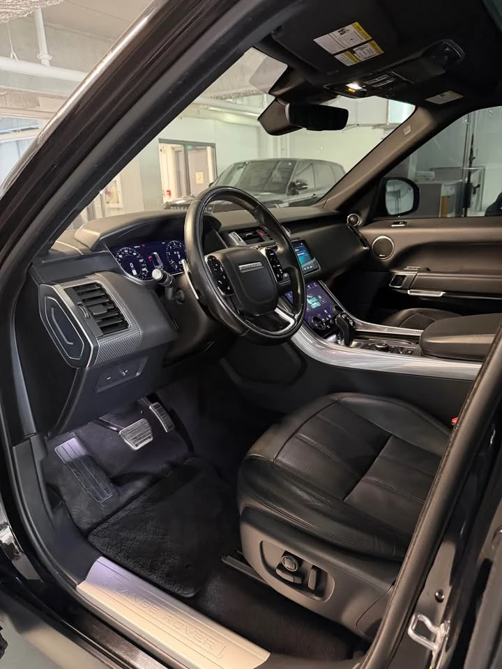 Land Rover Range Rover Sport DYNAMIC 525 PS * BLACK EDITION * PANO * CARFAX *  - изображение 8