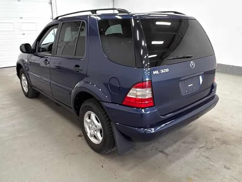 Mercedes-Benz ML 320 ПОДГРЕВ* ЕЛ.СЕДАЛКИ* CARFAX , снимка 6 - Автомобили и джипове - 55193800