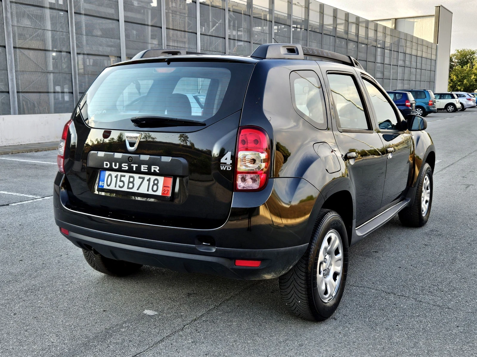 Dacia Duster 1.6 4x4 105 ФЕЙСЛИФТ - изображение 3