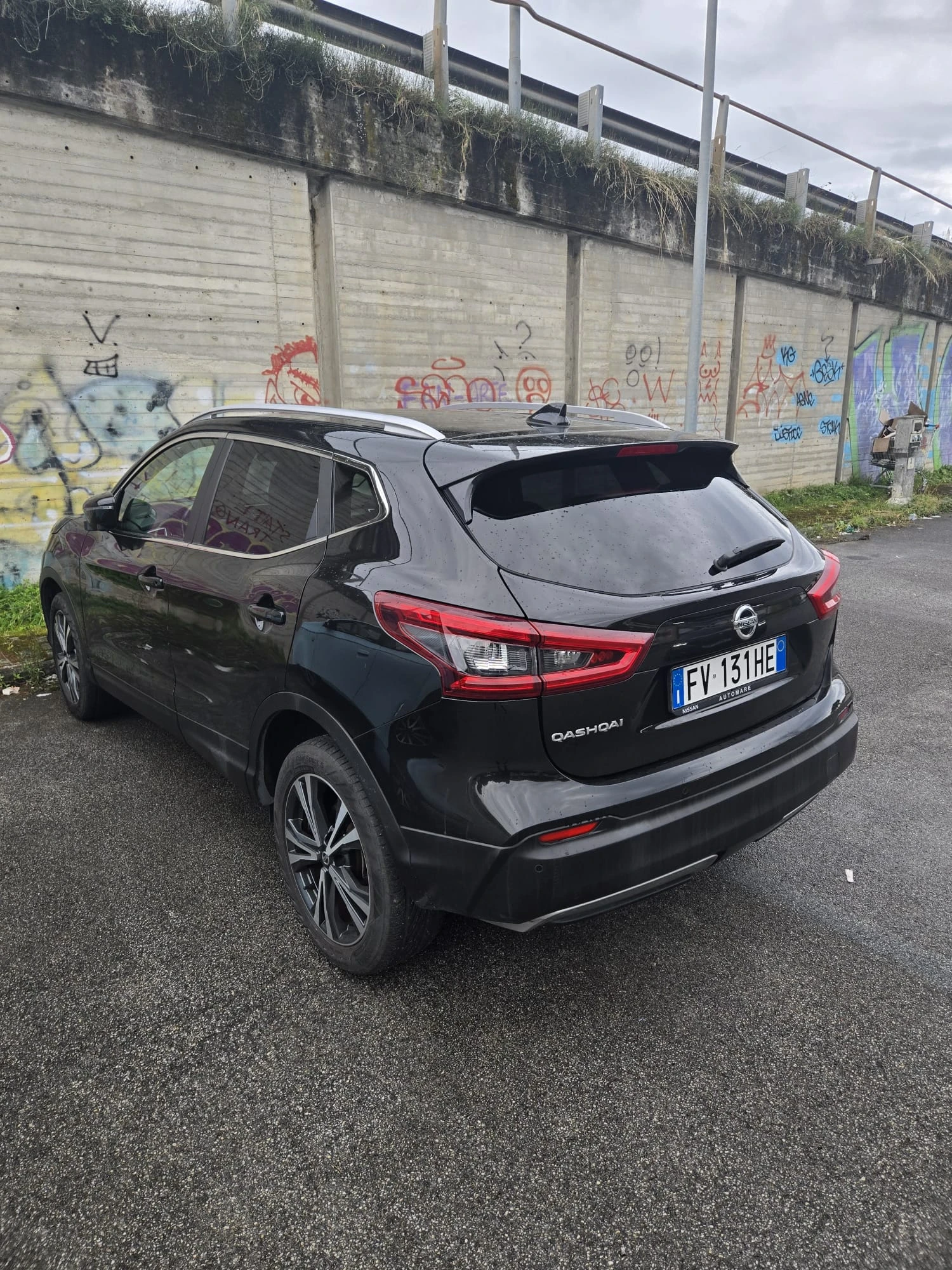 Nissan Qashqai 1.3 КАТО НОВА 66000 ХИ КИЛ - изображение 7