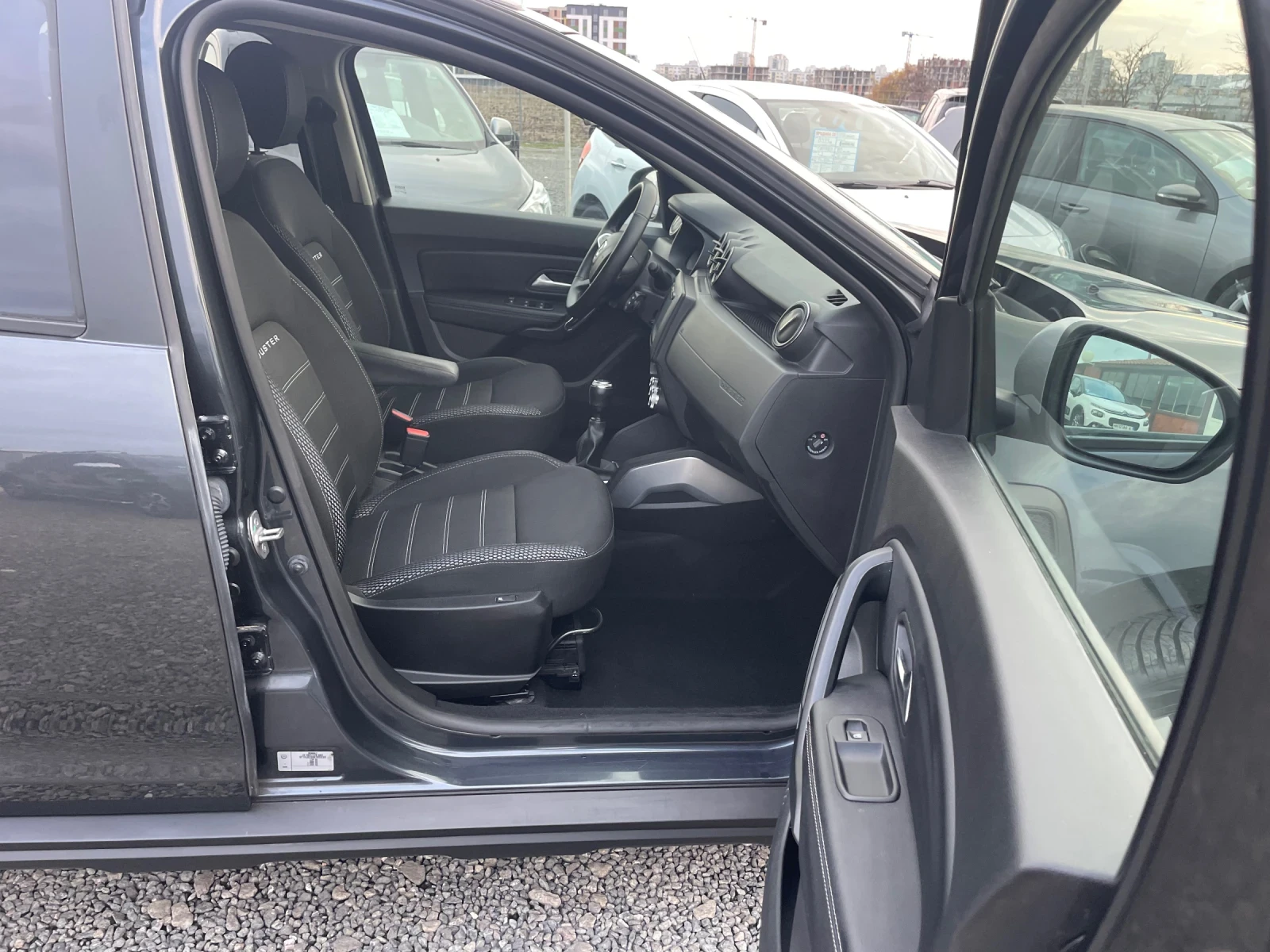 Dacia Duster 1.6 Бензин ГАЗ PRESTIGE - изображение 8