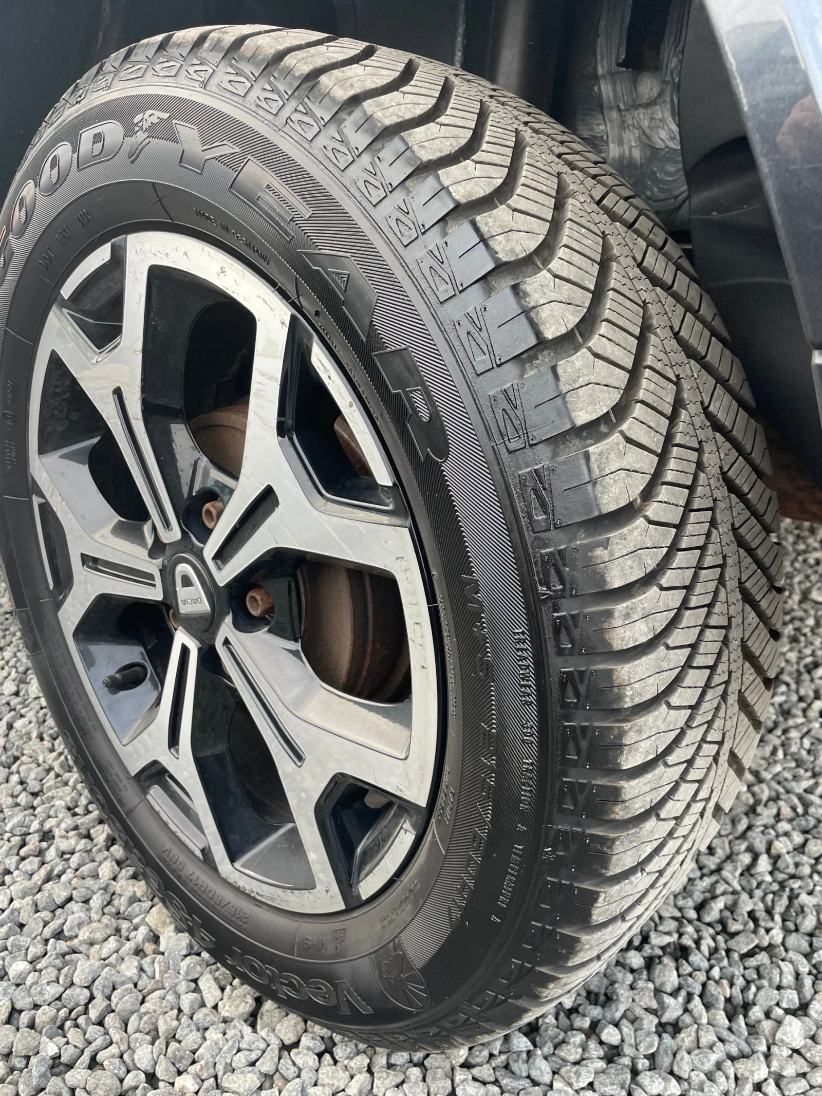 Dacia Duster 1.6 Бензин ГАЗ PRESTIGE | Mobile.bg — изображение 13