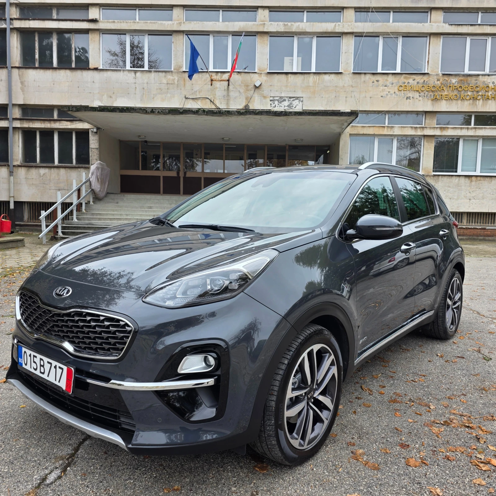 Kia Sportage 1.6CRDI FULL 4х4 - изображение 2