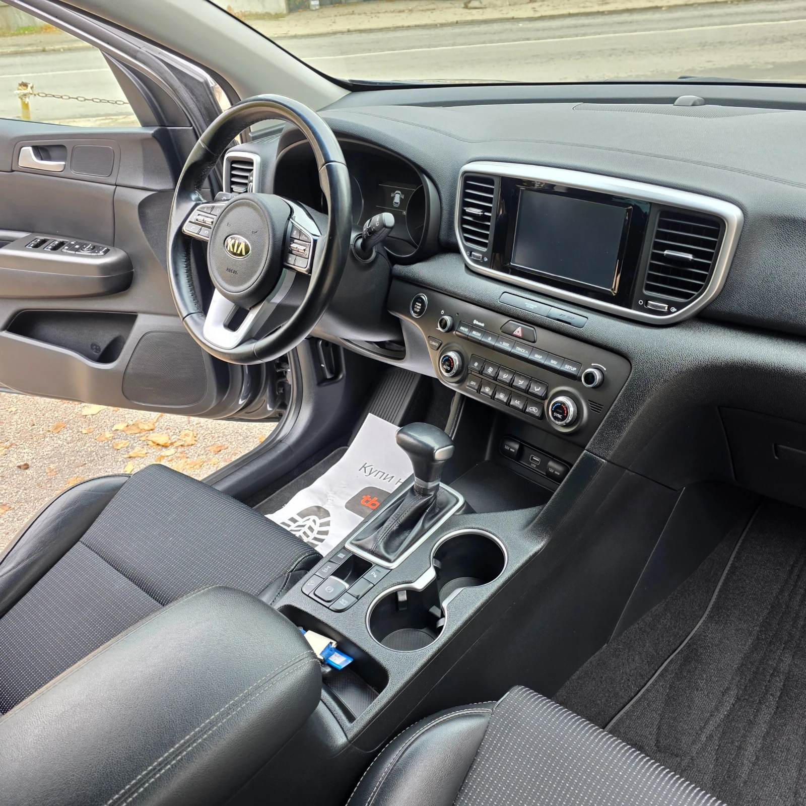 Kia Sportage 1.6CRDI FULL 4х4 - изображение 4