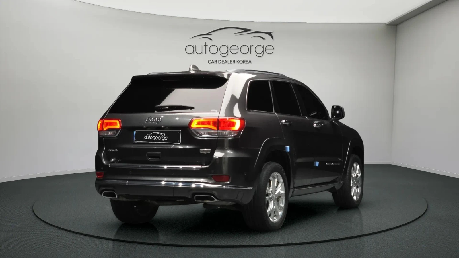 Jeep Grand cherokee 3.6 SUMMIT WK2 autogeorge.com - изображение 2