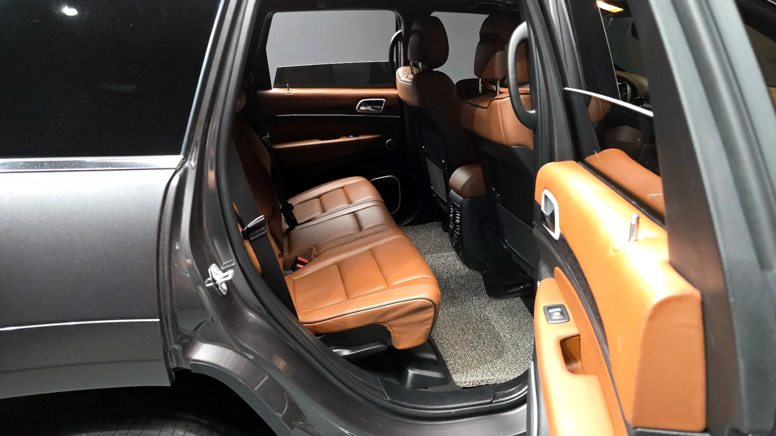 Jeep Grand cherokee 3.6 SUMMIT WK2 autogeorge.com | Mobile.bg � ����������� 11