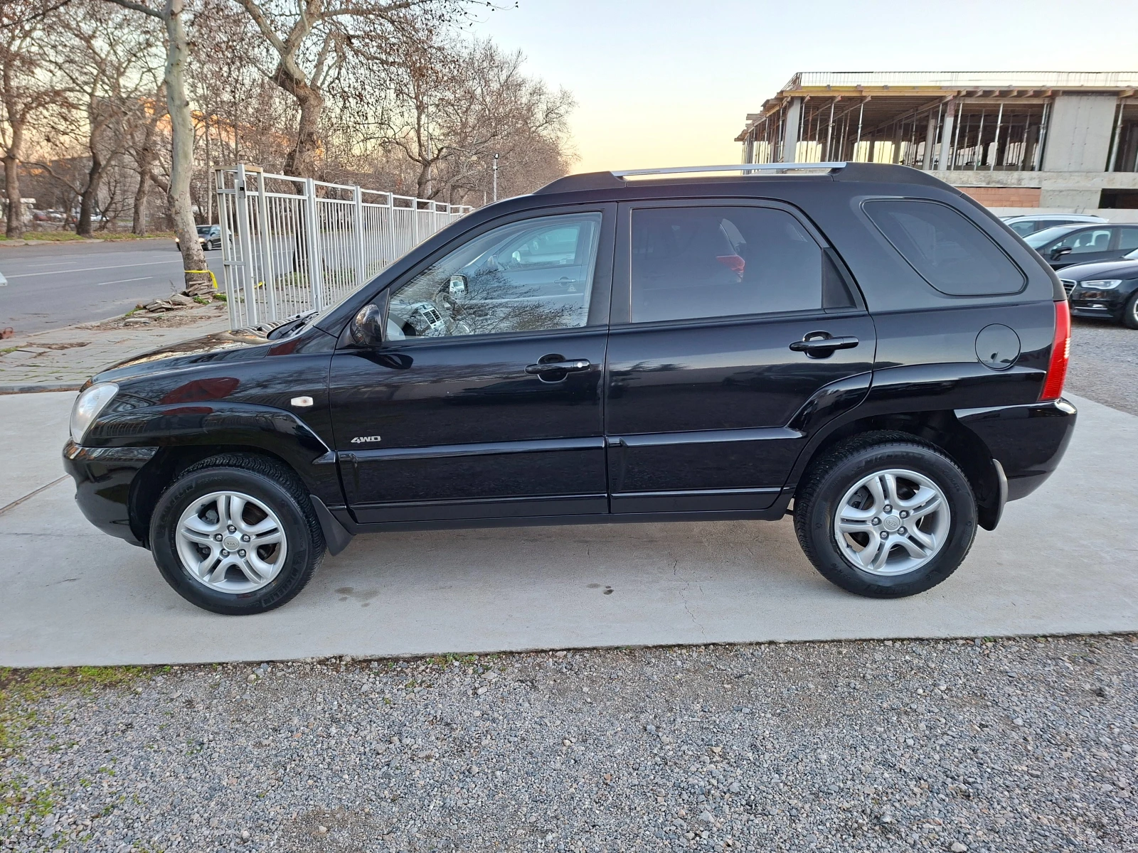 Kia Sportage 2.6/175ks/4X4 - изображение 4