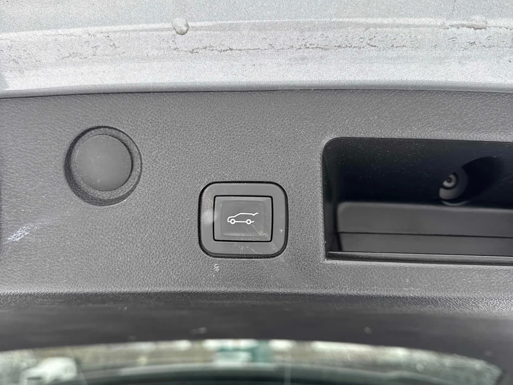 Chevrolet Equinox * AWD RS * CARFAX * ��� ������������ ������ | Mobile.bg � ����������� 12