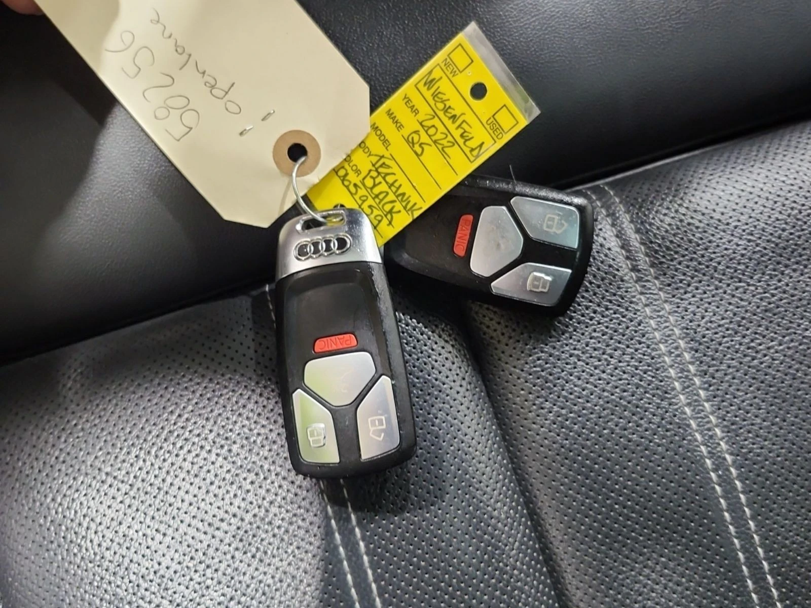 Audi Q5 TECHNIK С РЕГИСТРАЦИЯ & АВТО КРЕДИТ, снимка 14 - Автомобили и джипове - 53890358