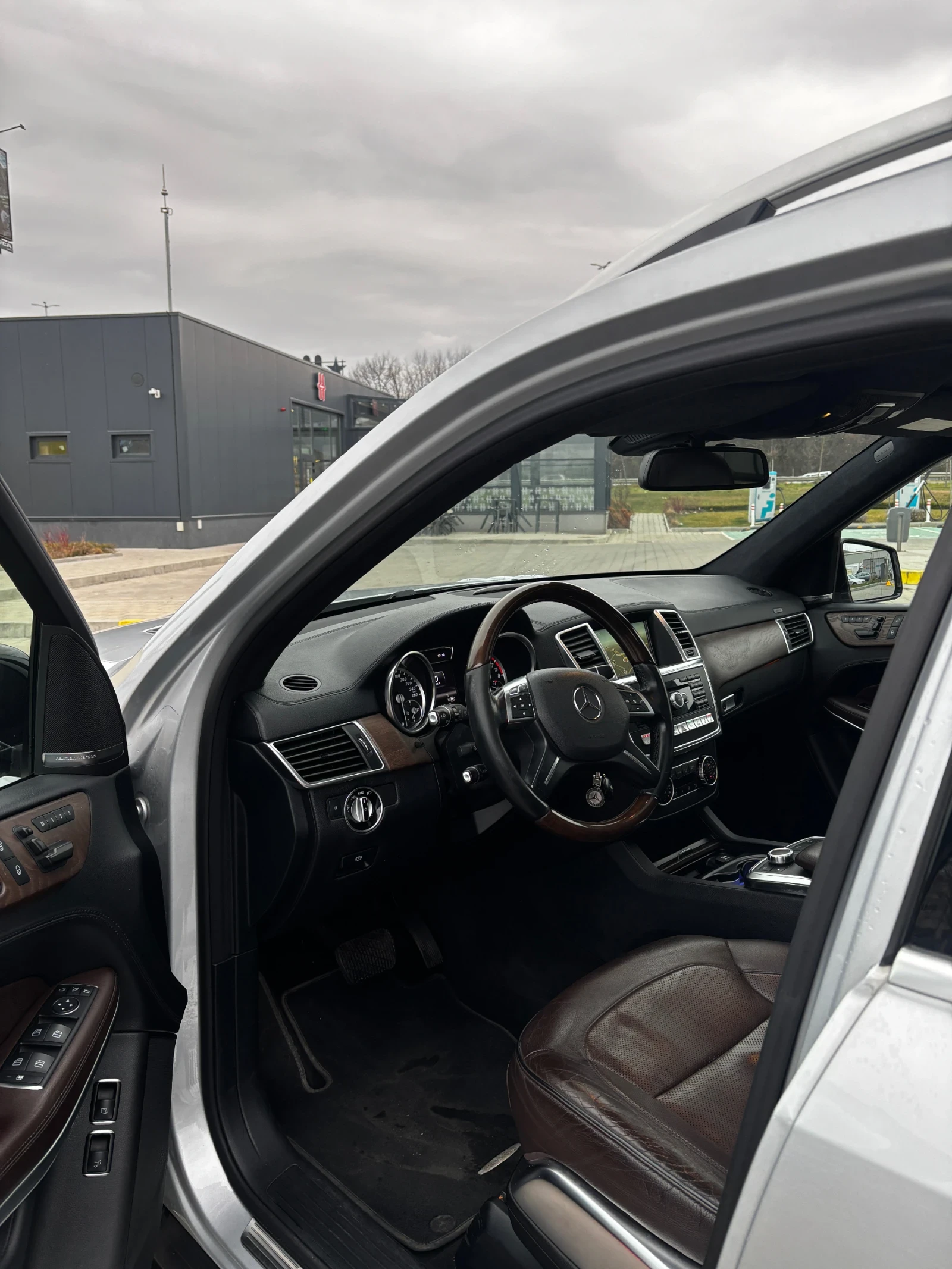 Mercedes-Benz GL 500, снимка 6 - Автомобили и джипове - 53892774