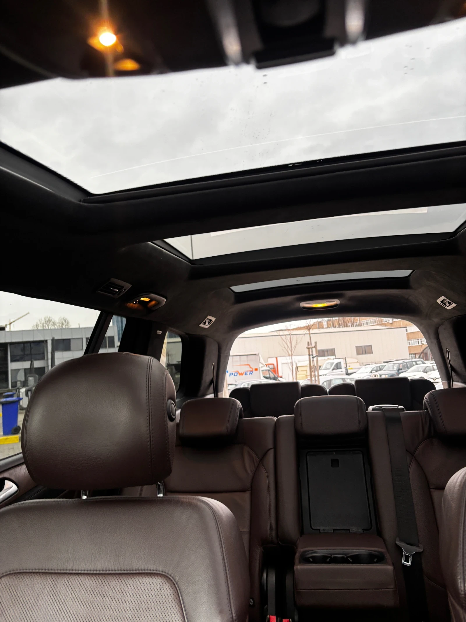 Mercedes-Benz GL 500, снимка 11 - Автомобили и джипове - 53892774