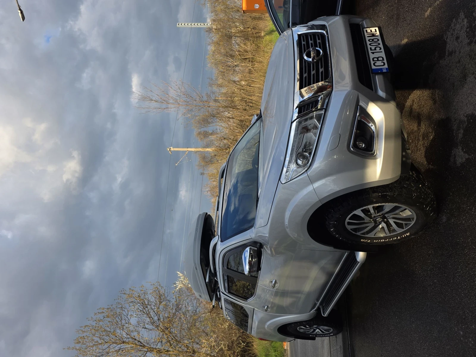 Nissan Navara, снимка 2 - Автомобили и джипове - 53989994